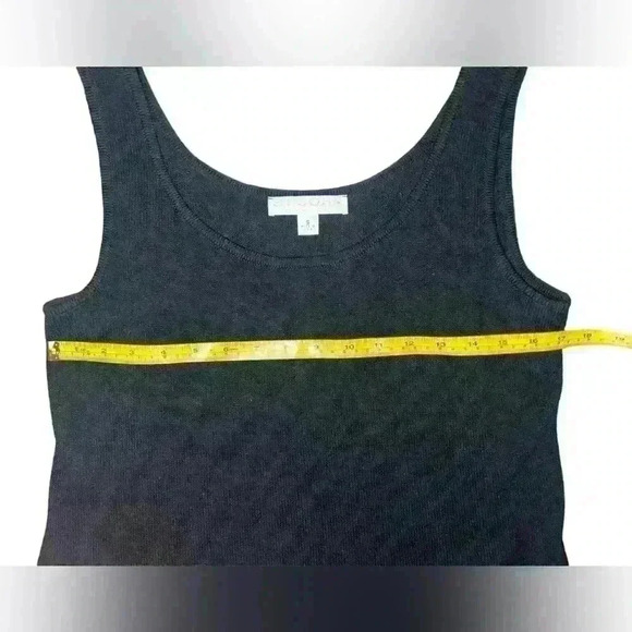 St. John Basics Knit  Half Top Sleeveless Sz s Round Neck Minimalist Boho Summer - Picture 3 of 6